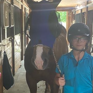 Meet your Posher, Debra